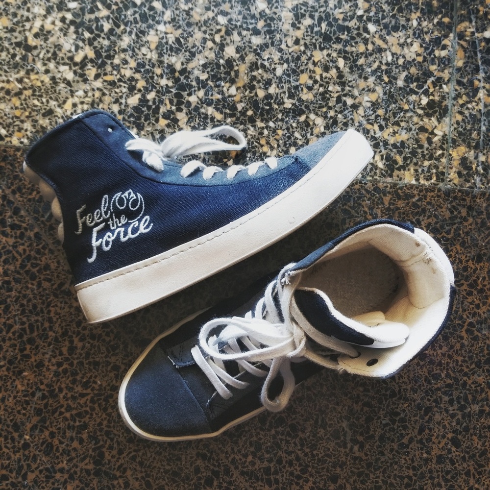 B&W STAR WARS SNEAKERS (Feel the Force)